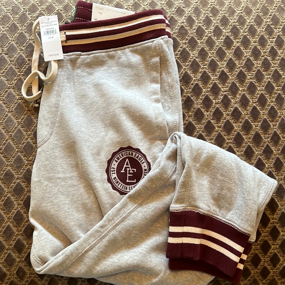 American Eagle Sweatpants
